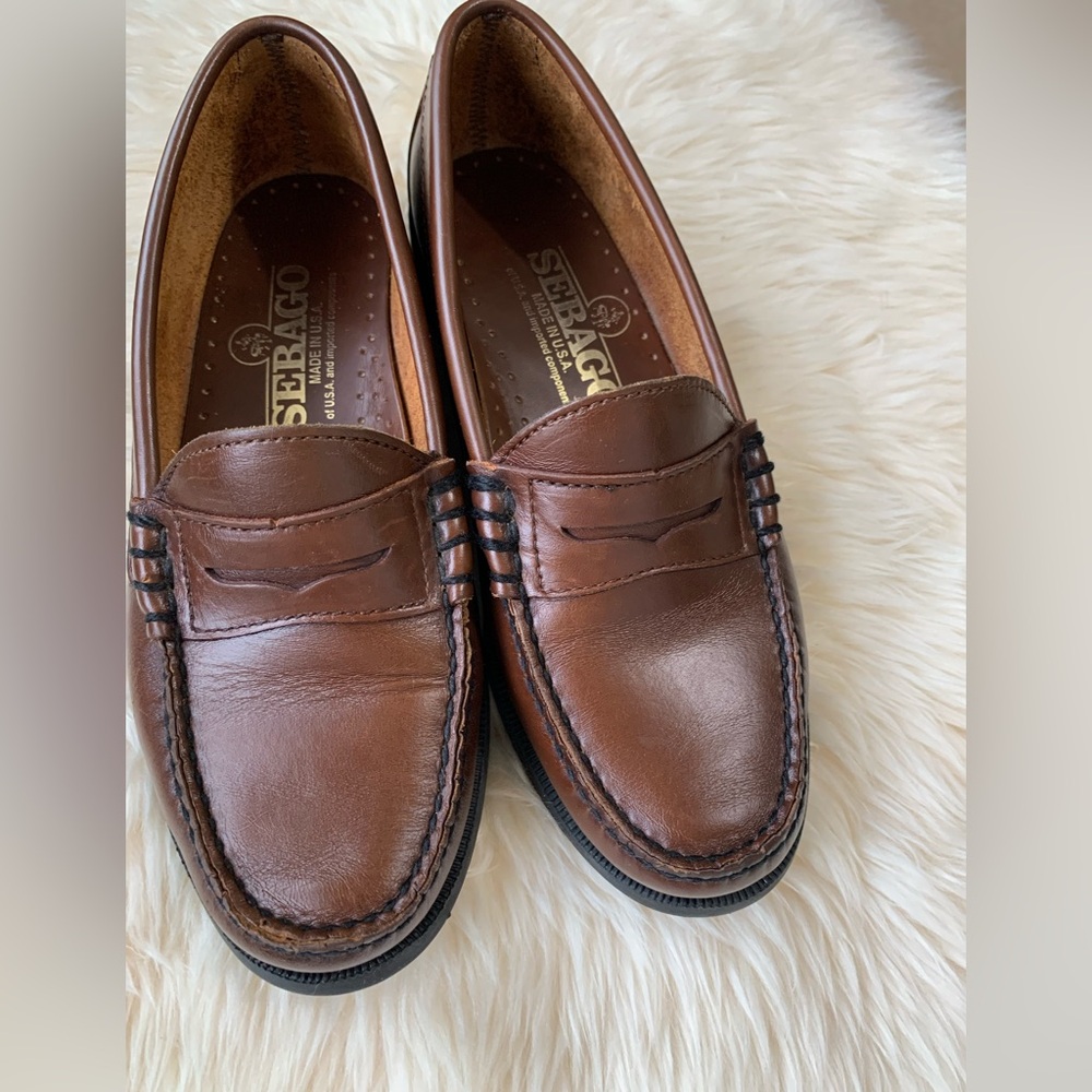 Sebago Classic Dan penny loafers. Size 6. Brown.